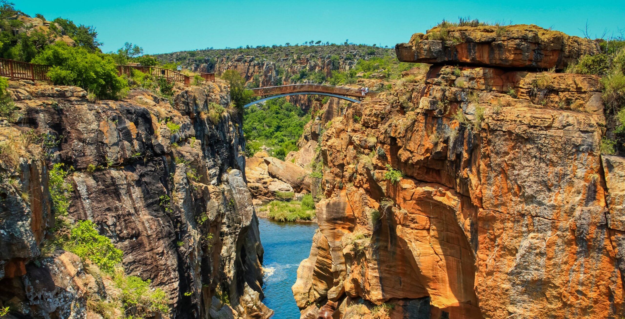 Drive from Hoedspruit to Blyde River Canyon