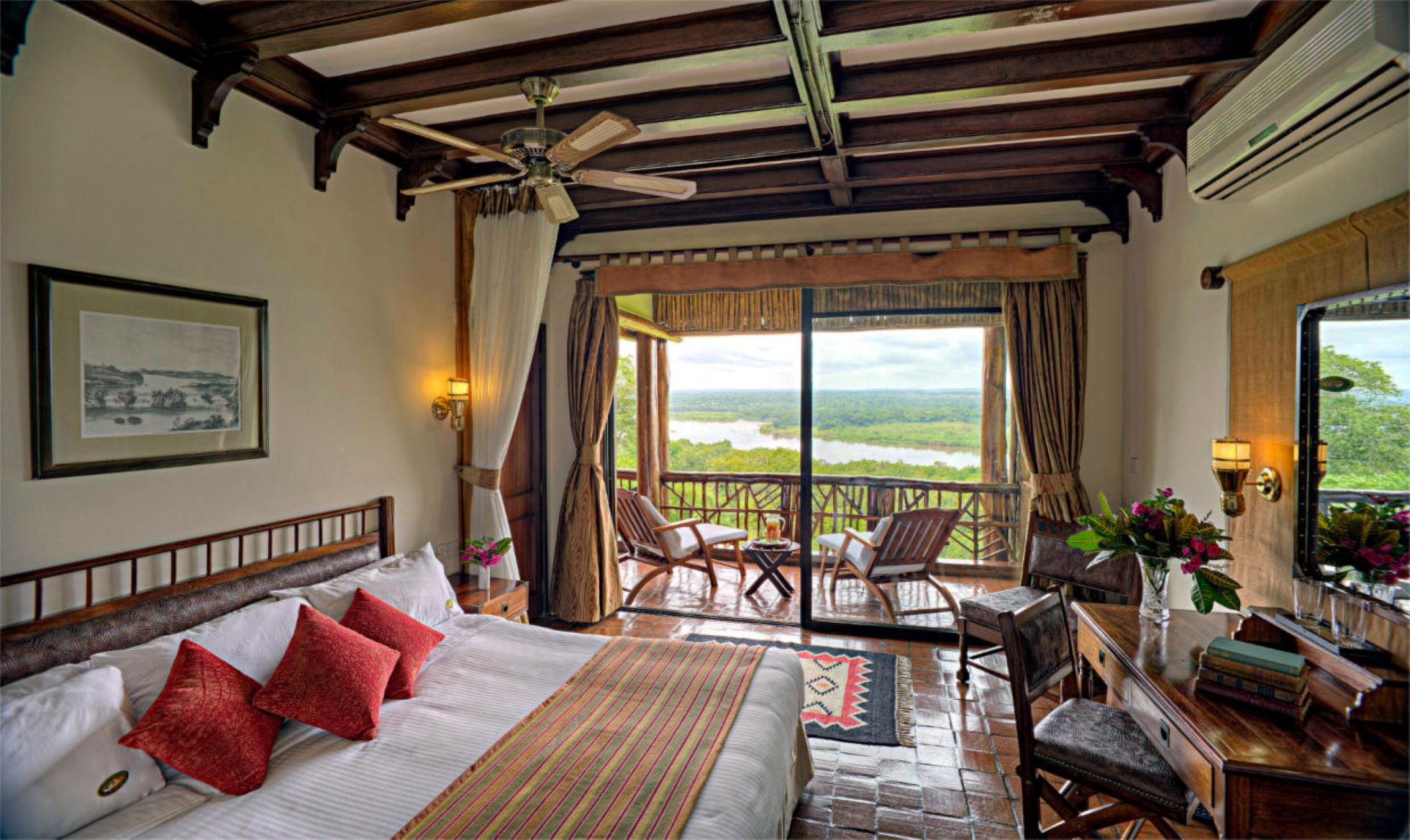 Paraa Safari Lodge