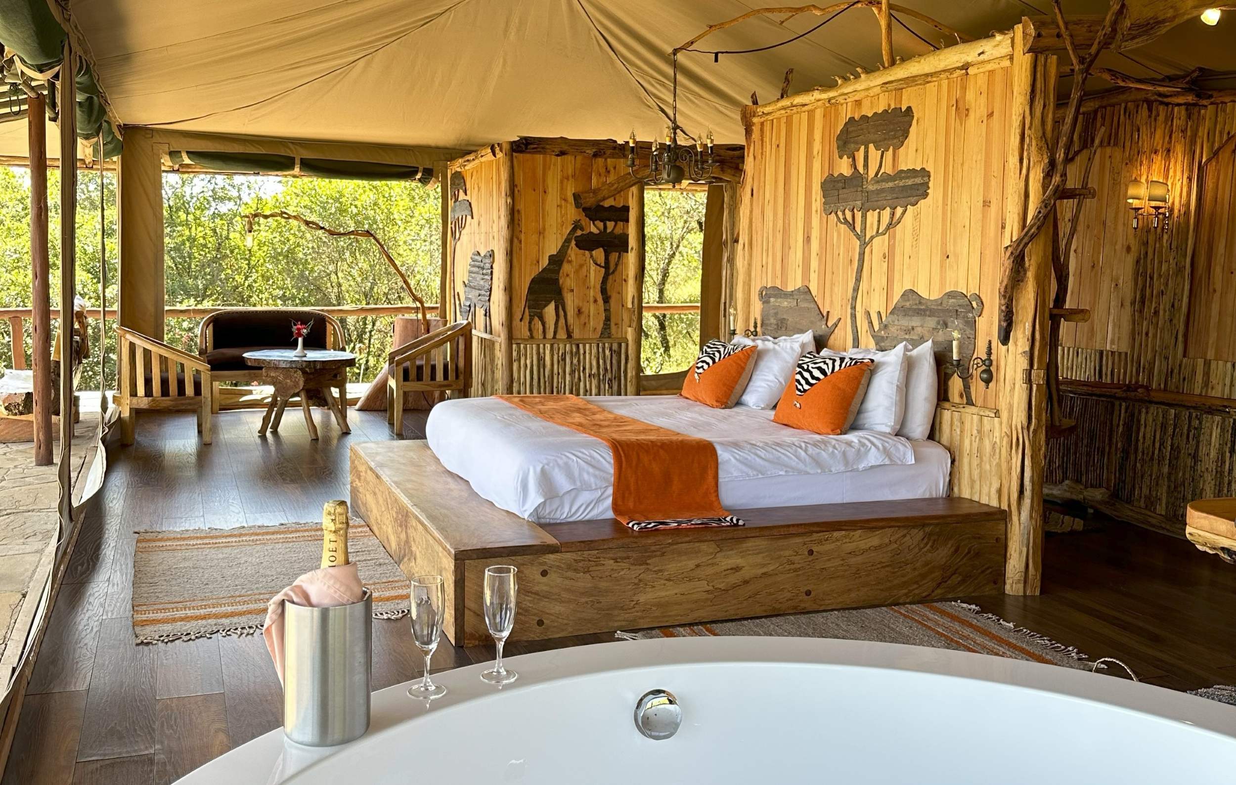 Rhino Watch Safari Lodge - Senator Tent