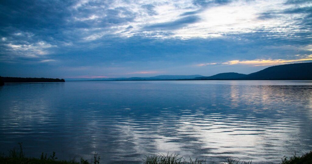 Lake-Mburo-1900x1000