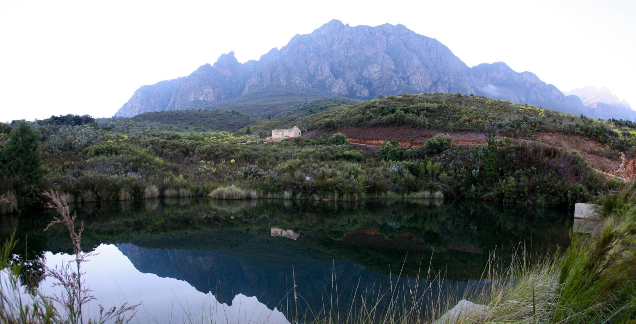 Drive from Cederberg Mountains to Tulbagh
